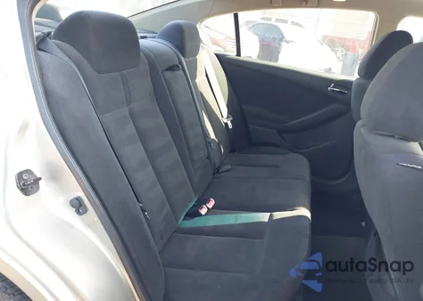 2009 Nissan Altima 2.5 S from USA, damaged, VIN 1N4AL21E19C115404